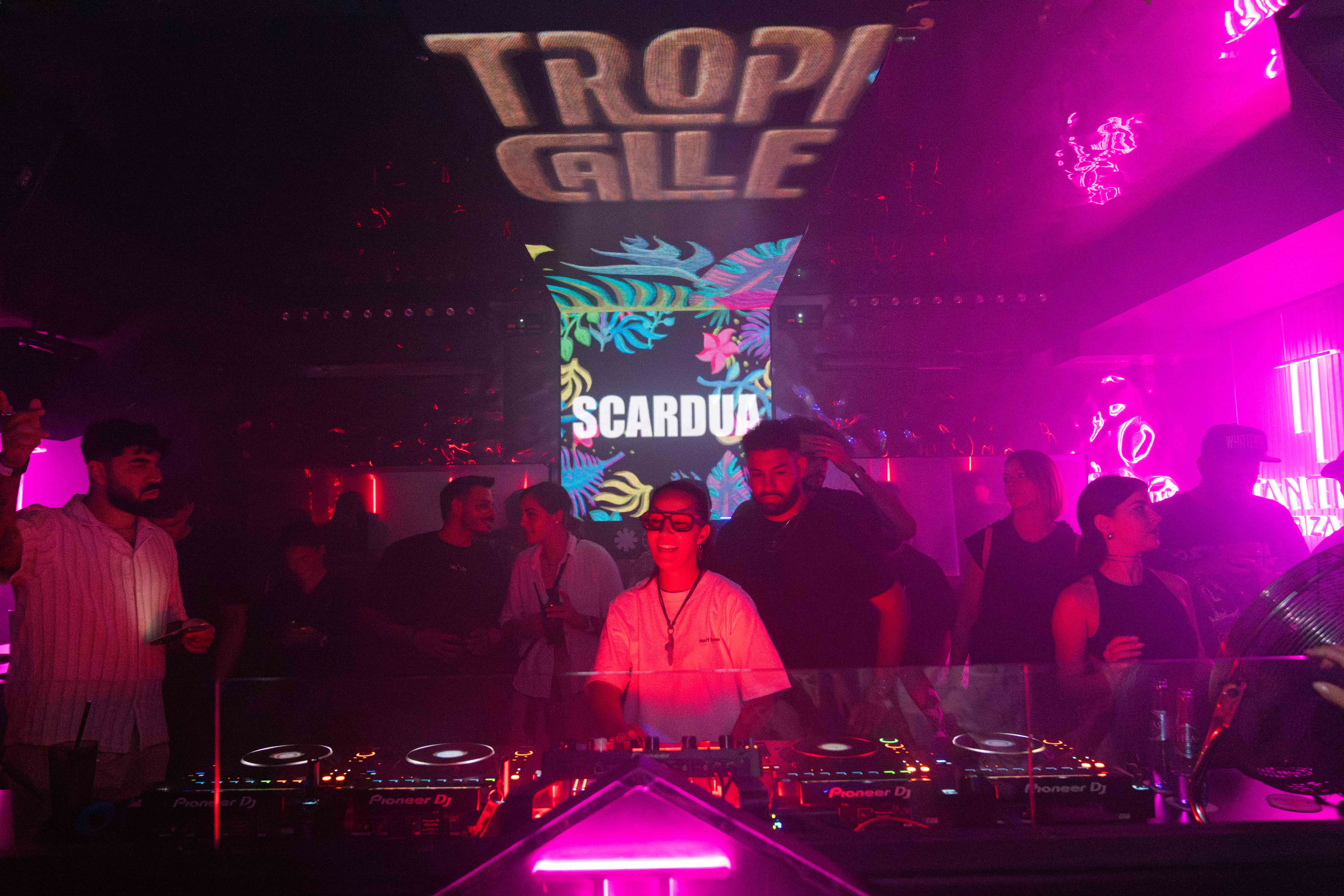 Apresentação DJ SCARDUA 9